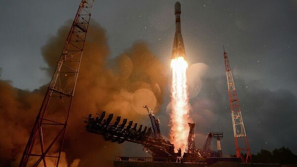 聯盟2.1b運載火箭從普列謝茨克航天發射場發射 - 俄羅斯衛星通訊社