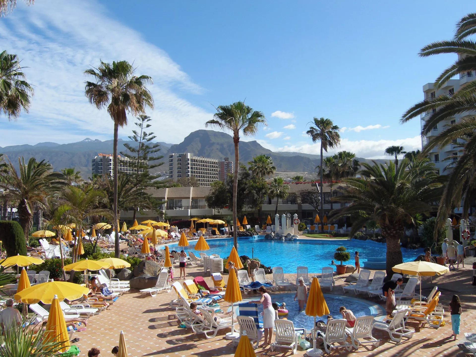 Отели острова Тенерифе на Канарских стровах  - 俄罗斯卫星通讯社, 1920, 01.01.2026