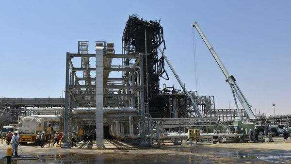 Последствия атаки на нефтяной завод Saudi Aramco в Хурайсе - 俄羅斯衛星通訊社