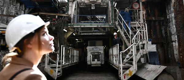 中国企业承建的首个莫斯科地铁项目隧道实现全部贯通 - 俄罗斯卫星通讯社