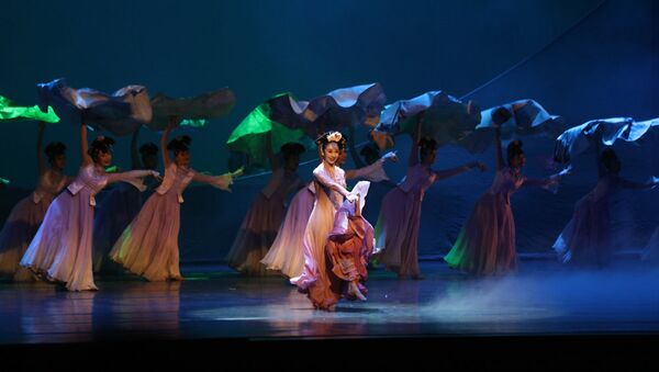 新时代中国古典舞剧《人生若只如初见》收获俄罗斯观众热烈好评 - 俄罗斯卫星通讯社