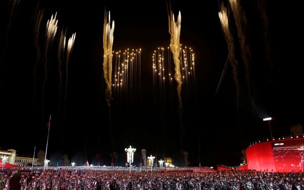 6万余名北京群众参加中国国庆70周年联欢活动 - 俄罗斯卫星通讯社