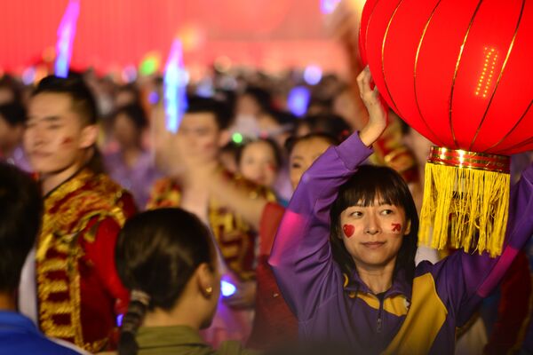 6萬余名北京群眾參加中國國慶70週年聯歡活動 - 俄羅斯衛星通訊社