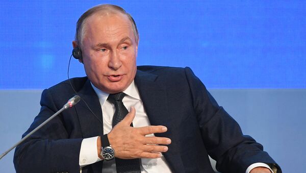 普京称对于泽林斯基的处境不感兴趣 - 俄罗斯卫星通讯社