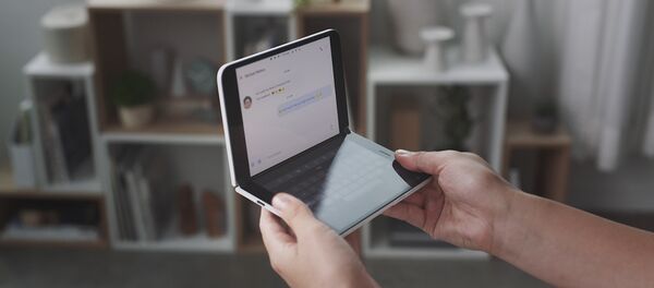 微软推出安卓系统的可折叠智能手机 - 俄罗斯卫星通讯社