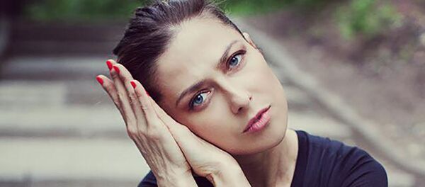 Журналист Юлия Юзик - 俄罗斯卫星通讯社