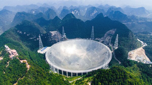 Крупнейший в мире радиотелескоп FAST в Китае - 俄羅斯衛星通訊社