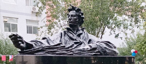 北京设立首座普希金纪念碑 - 俄罗斯卫星通讯社