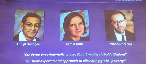 諾貝爾經濟學獎揭曉 表彰對抗貧困新方法 - 俄羅斯衛星通訊社
