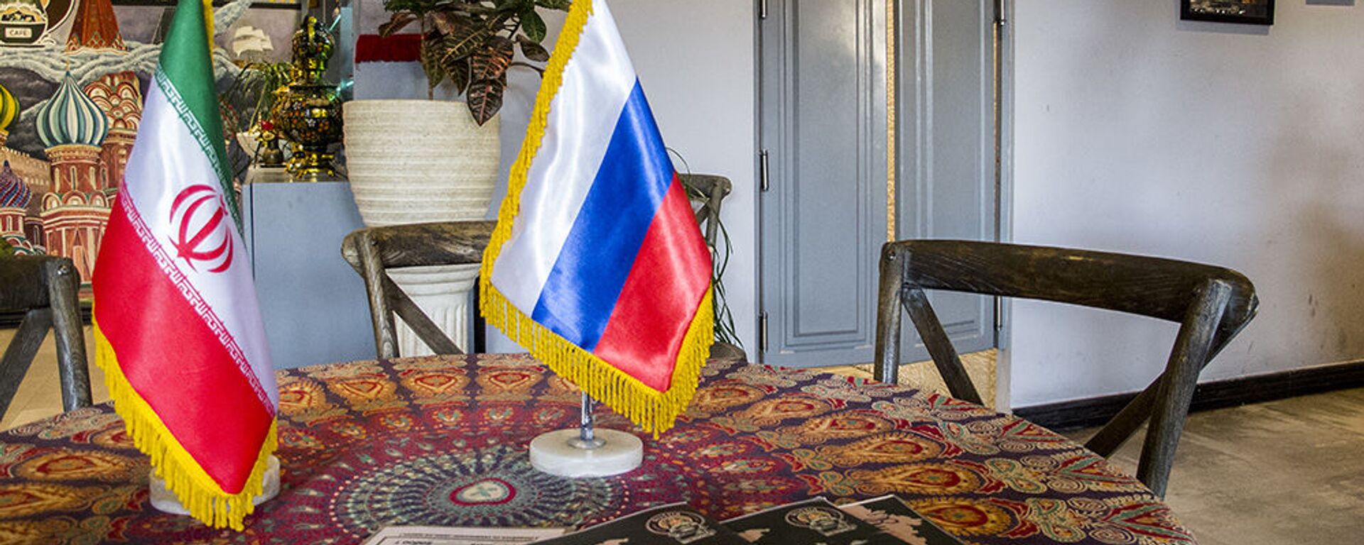 克宫：俄方愿与伊朗在各领域扩大合作 - 俄罗斯卫星通讯社, 1920, 20.10.2025