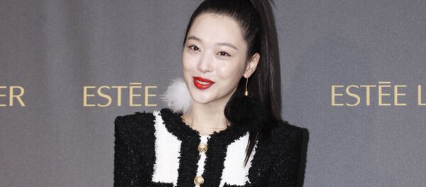 雪莉自殺引人反思:“鍵盤俠”的暴力有多嚴重? 雪莉自殺引人反思:“鍵盤俠”的暴力有多嚴重? - 俄羅斯衛星通訊社