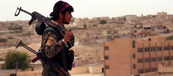 “敘利亞民主軍”鬥士 - 俄羅斯衛星通訊社