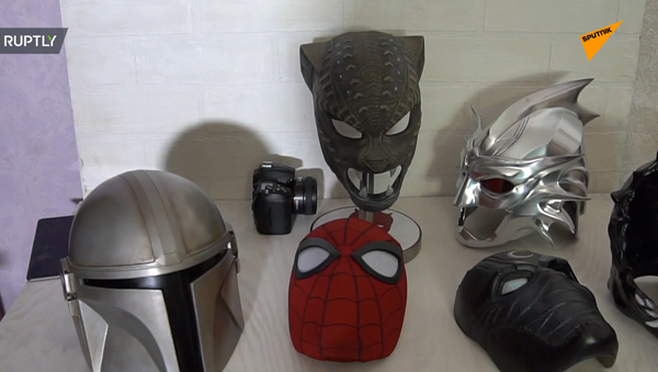 俄烏法團隊製作出超級英雄頭盔面具震撼好萊塢 - 俄羅斯衛星通訊社