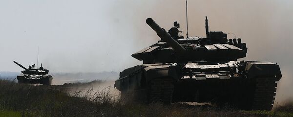 Танки Т-90 - 俄羅斯衛星通訊社