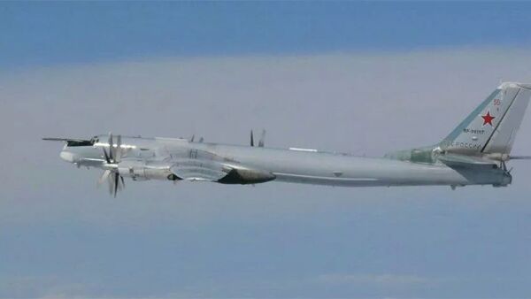 俄国防部：韩日军机升空伴飞俄空天军图-95MS战略轰炸机 - 俄罗斯卫星通讯社