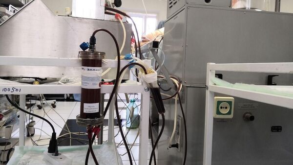 莫斯科大學科技園內科技公司研制的血液清洗儀器 - 俄羅斯衛星通訊社