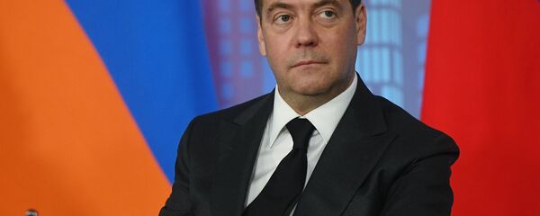 Дмитрий Медведев - 俄羅斯衛星通訊社