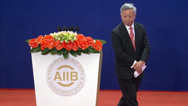 Президент Азиатского банка инфраструктурных инвестиций Цзинь Лицюнь - 俄罗斯卫星通讯社