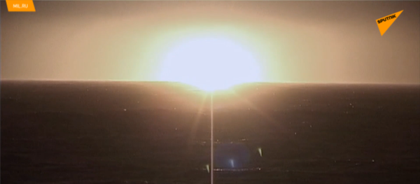 “弗拉基米尔大公”号潜艇发射“布拉瓦”导弹视频公布 - 俄罗斯卫星通讯社