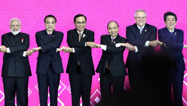 Участники саммита АСЕАН перед началом переговоров по соглашению RCEP 2019. Архивное фото - 俄羅斯衛星通訊社