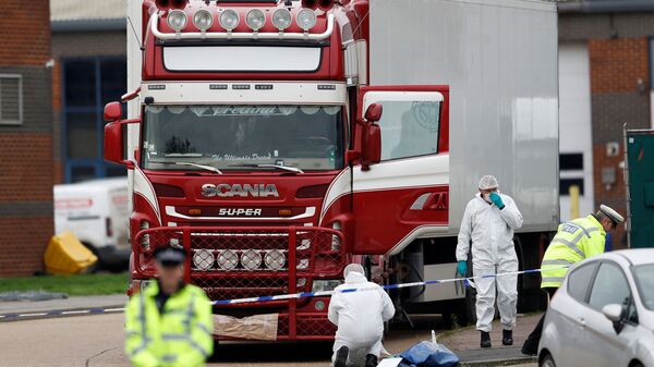 Место обнаружения грузовика с телами 39 человек в Великобритании - 俄罗斯卫星通讯社