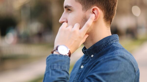 美国JBL公司提出“永恒自充电耳机”概念 - 俄罗斯卫星通讯社