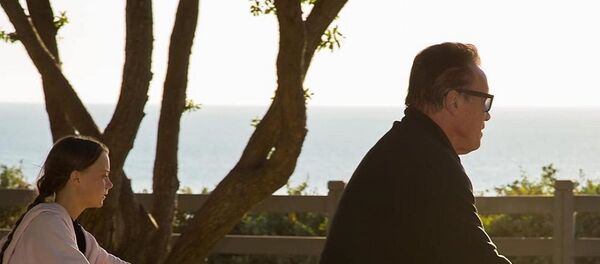 тунберг и шварцнеггер - 俄罗斯卫星通讯社