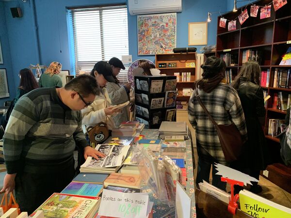 再見了，老書蟲：創辦者談“老書蟲”為何有如此大的魅力 - 俄羅斯衛星通訊社