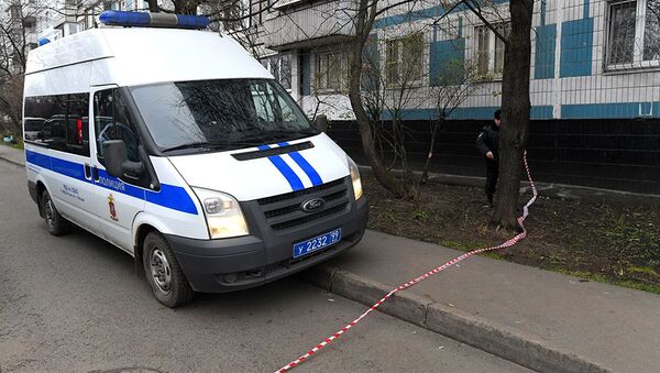 Полиция на месте гибели женщины и ребенка в Москве - 俄罗斯卫星通讯社