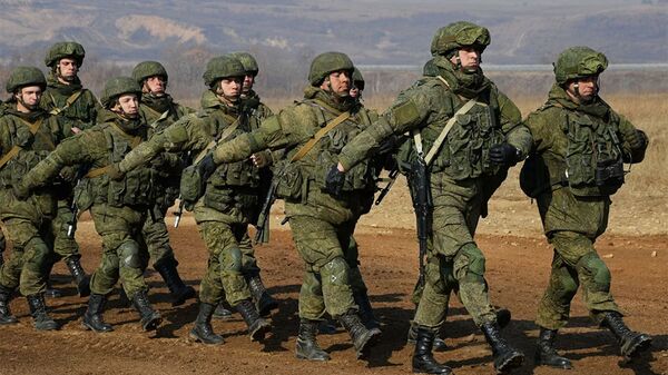 俄太平洋舰队海军陆战队5000余名军人在滨海边疆区参加军演 - 俄罗斯卫星通讯社