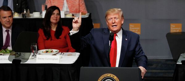 Дональд Трамп в Экономическом клубе в Нью-Йорке - 俄羅斯衛星通訊社