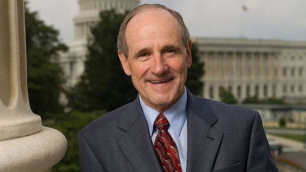 美国参议院外交关系委员会主席吉姆·里施 - 俄罗斯卫星通讯社