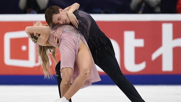 Фигуристы Синицина и Кацалапов победили в танцах на льду на этапе Гран-при в Москве - 俄罗斯卫星通讯社