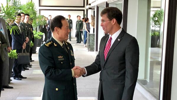 Министр обороны Китая Вэй Фэнхе на встрече с министром обороны США Марком Эспером - 俄羅斯衛星通訊社