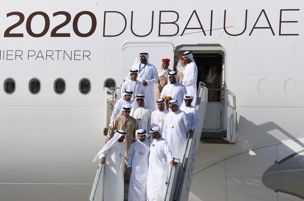 阿聯酋阿布扎比王儲穆罕默德·本·扎耶德·阿勒納哈揚在2019年迪拜航展 - 俄羅斯衛星通訊社