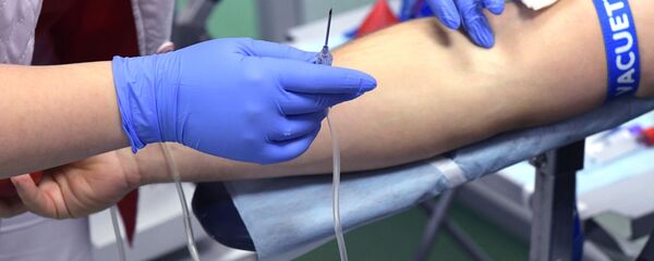 Взятие крови из вены - 俄羅斯衛星通訊社