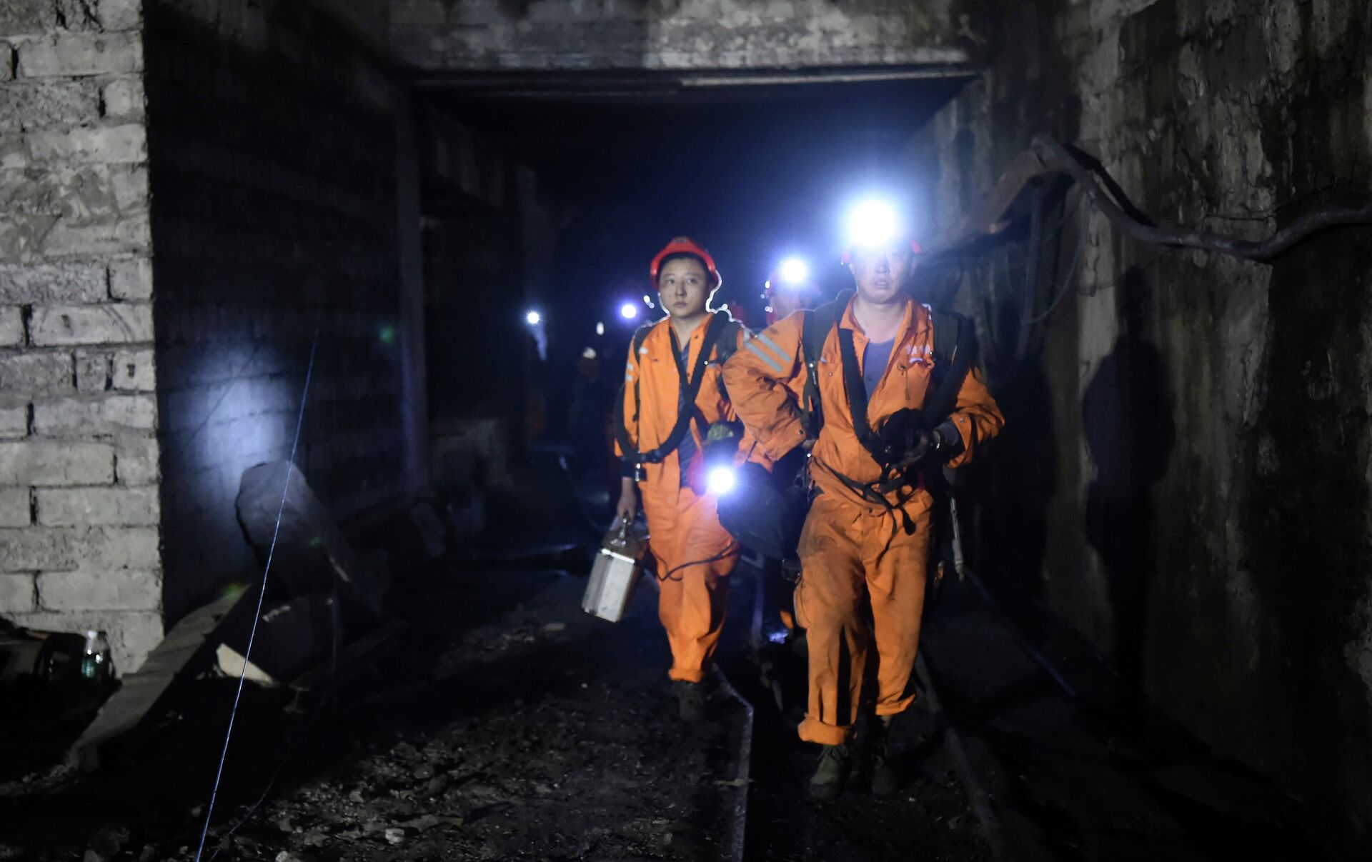 持续更新丨内蒙古阿拉善左旗新井煤矿发生坍塌事故 救援正在进行_河北日报客户端