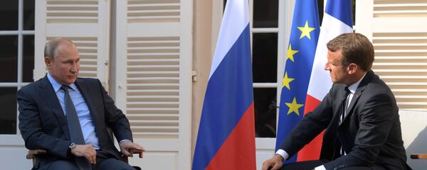 Президент РФ Владимир Путин и президент Франции Эммануэль Макрон - 俄罗斯卫星通讯社