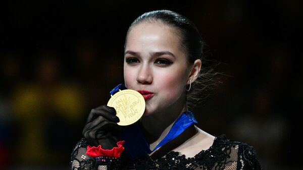 Алина Загитова с медалью на чемпионате мира по фигурному катанию в Сайтаме - 俄羅斯衛星通訊社