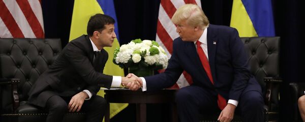 Президент Украины Владимир Зеленский на встрече с президентом США Дональдом Трампом в Нью-Йорке Президент Украины Владимир Зеленский на встрече с президентом США Дональдом Трампом в Нью-Йорке - 俄罗斯卫星通讯社