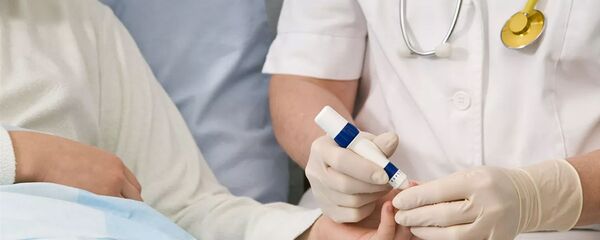 Измерение сахара в крови - 俄罗斯卫星通讯社