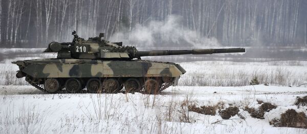 Танк Т-80 4-й отдельной танковой бригады Западного военного округа  - 俄羅斯衛星通訊社