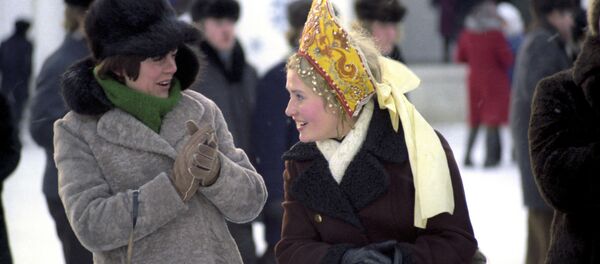 Посетители на празднике Русская зима, Суздаль, 1977 год - 俄罗斯卫星通讯社