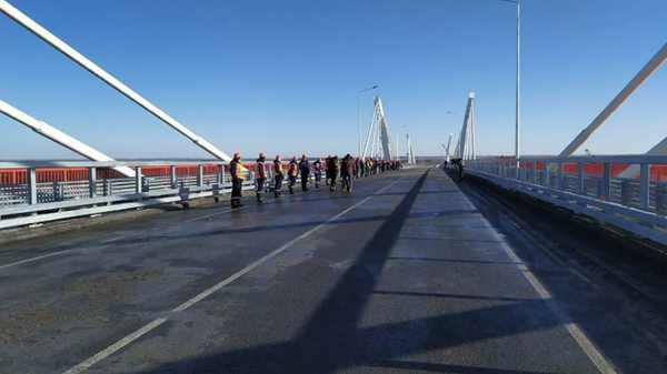 俄中布拉戈维申斯克-黑河界河公路大桥 - 俄罗斯卫星通讯社