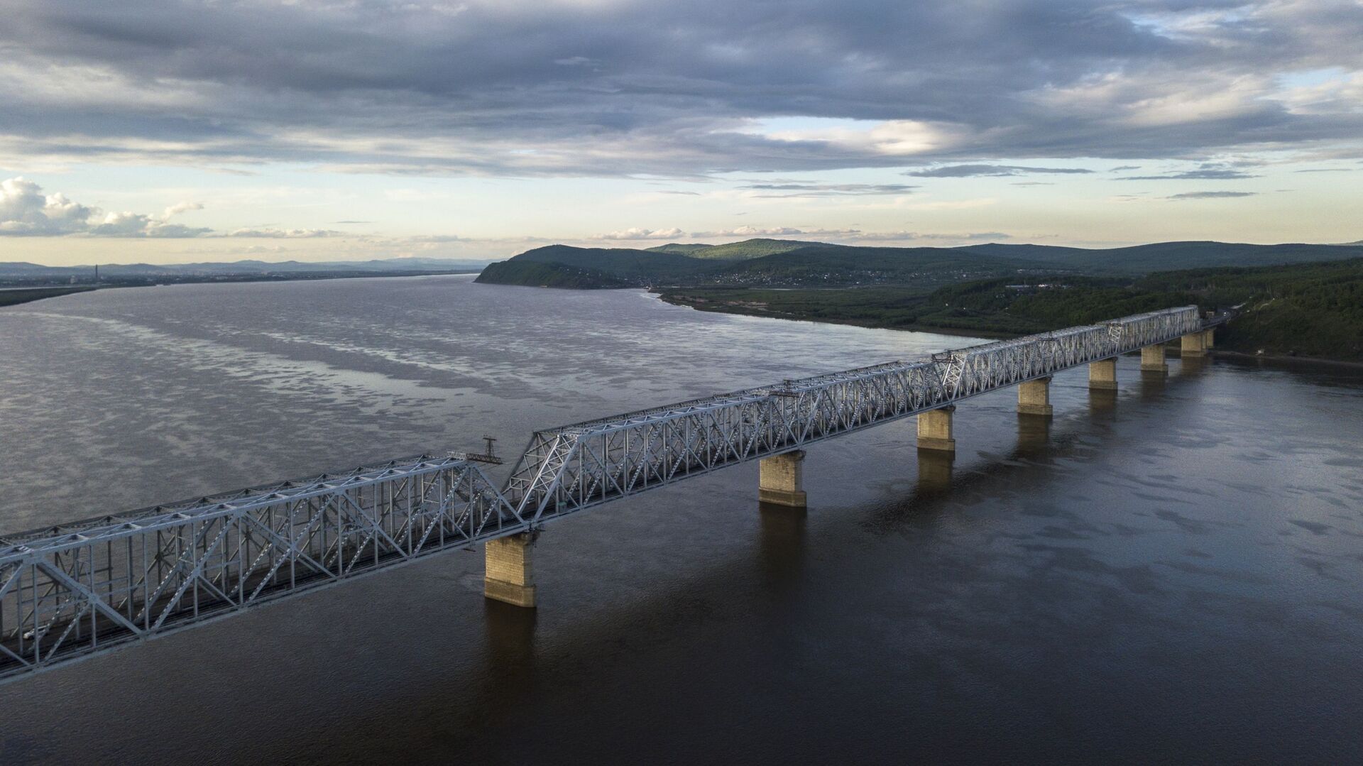 阿穆爾州連接俄中界河大橋的物流園區將用3年時間投資85億建成 - 俄羅斯衛星通訊社, 1920, 10.10.2022