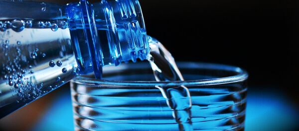 Дистиллированная вода Дистиллированная вода - 俄羅斯衛星通訊社