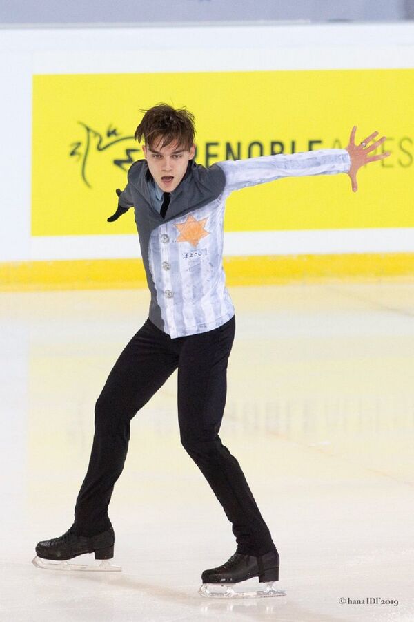 国际滑冰联盟为俄花滑运动员出丑服装所犯的错误致歉 国际滑冰联盟为俄花滑运动员出丑服装所犯的错误致歉 - 俄罗斯卫星通讯社