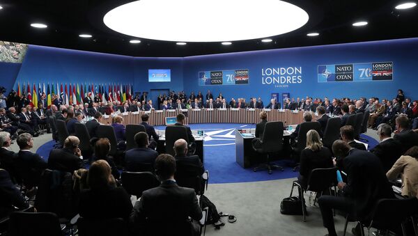 Пленарная сессия саммита НАТО в Великобритании - 俄罗斯卫星通讯社