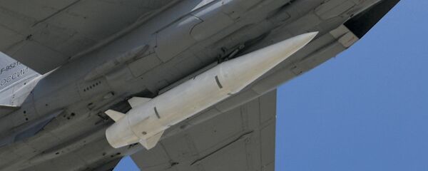 Многоцелевой истребитель МиГ-31 с гиперзвуковой ракетой Кинжал  - 俄罗斯卫星通讯社