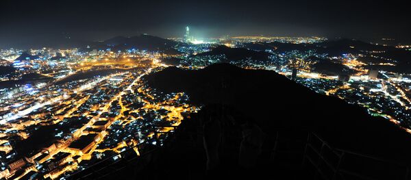 Вид на Мекку с горы Джабал ан-Нур в Саудовской Аравии Вид на Мекку с горы Джабал ан-Нур в Саудовской Аравии - 俄罗斯卫星通讯社